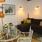 Vadlany Vendeghaz