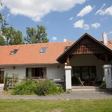 Vadlany Vendeghaz Nagygorbo